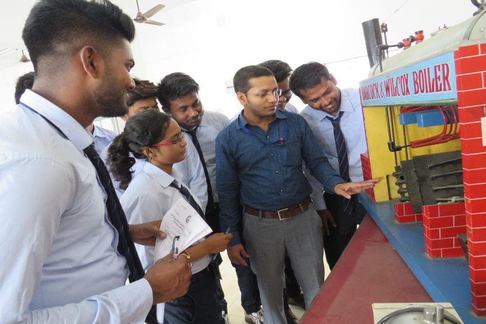 JIS School of Polytechnic Kolkata Labs photo 33